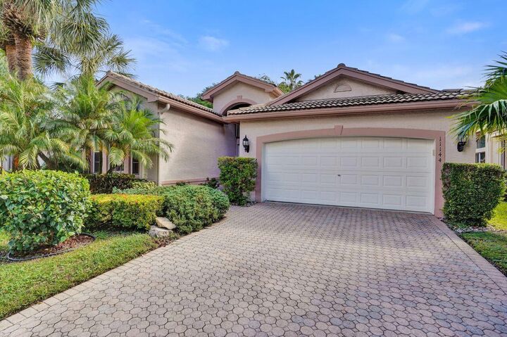 Property Photo:  11144 Ihilani Way  FL 33437 