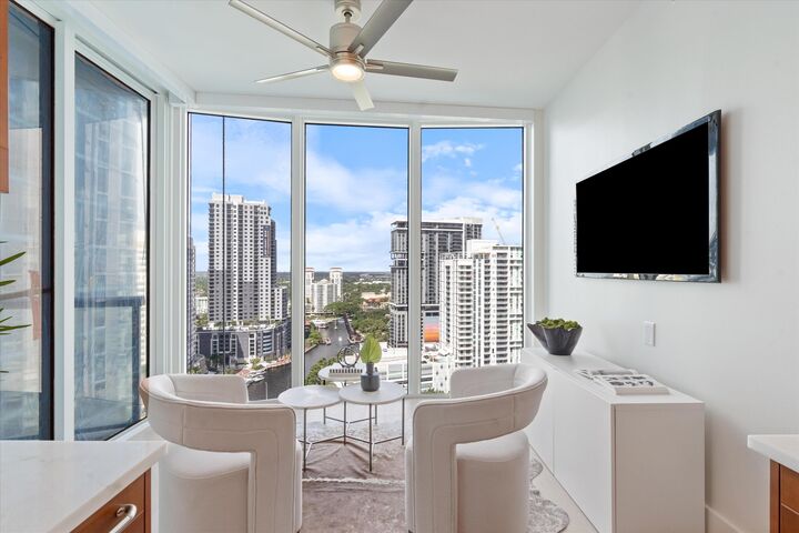 Property Photo: 333 Las Olas Way 2406 FL 33301