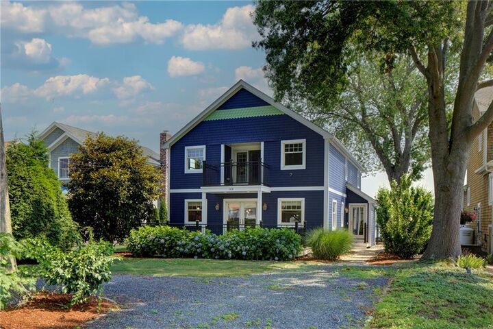 Property Photo:  169 Narragansett Boulevard  RI 02871 