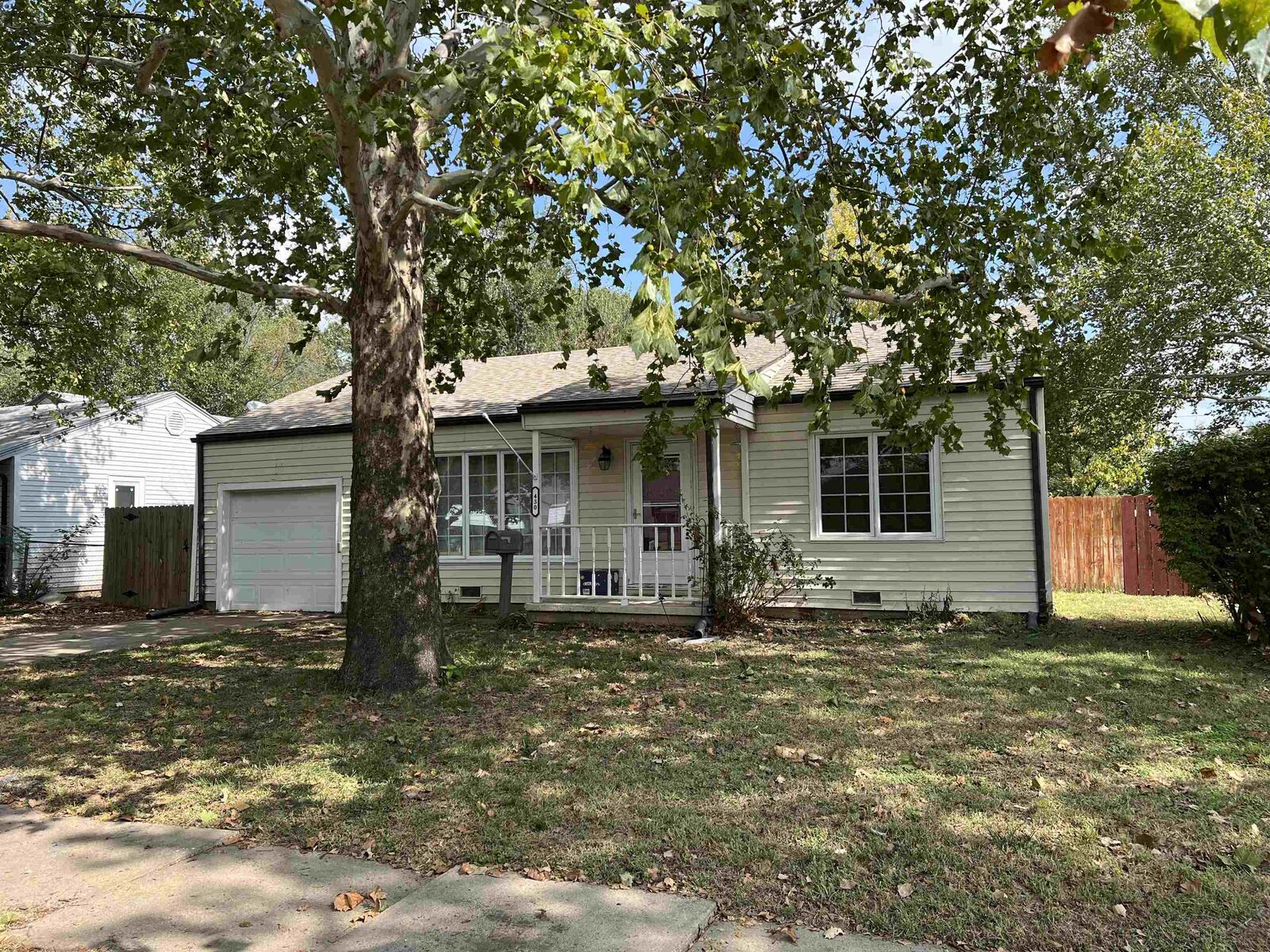 Property Photo: 430 S Mount Carmel Ave KS 67213