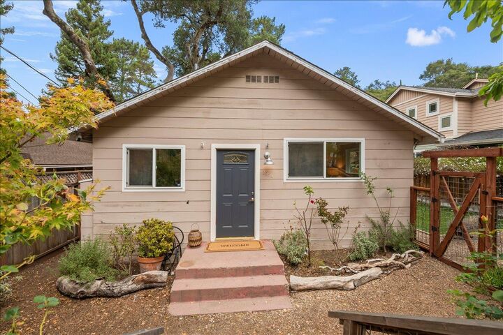 Property Photo:  2934 San Juan Boulevard  CA 94002 