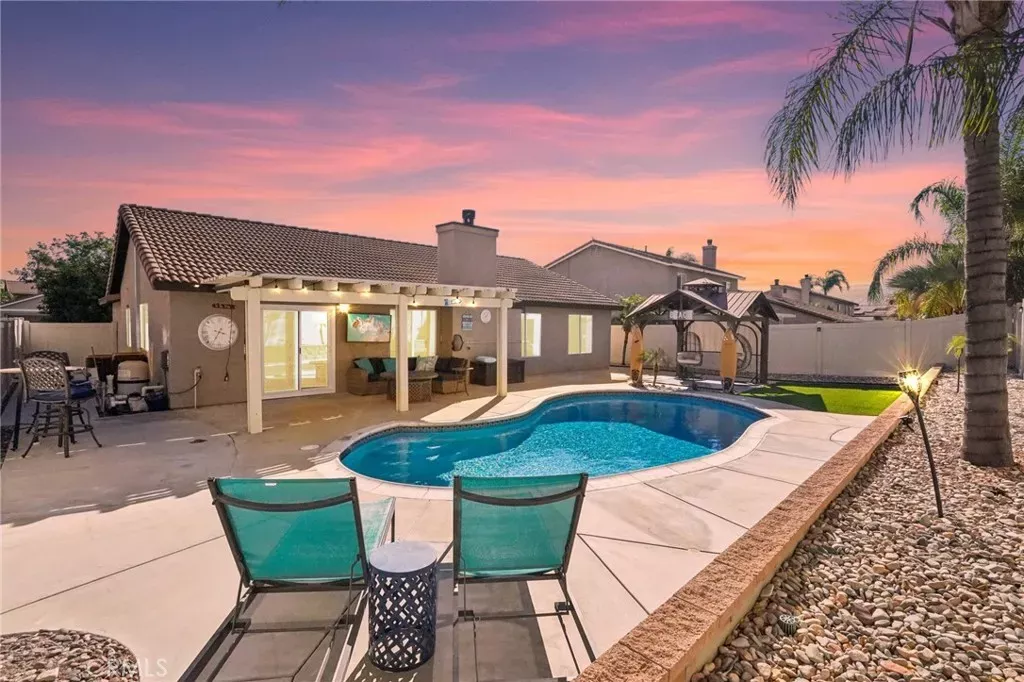 Property Photo:  23062 Empire Penguin  CA 92595