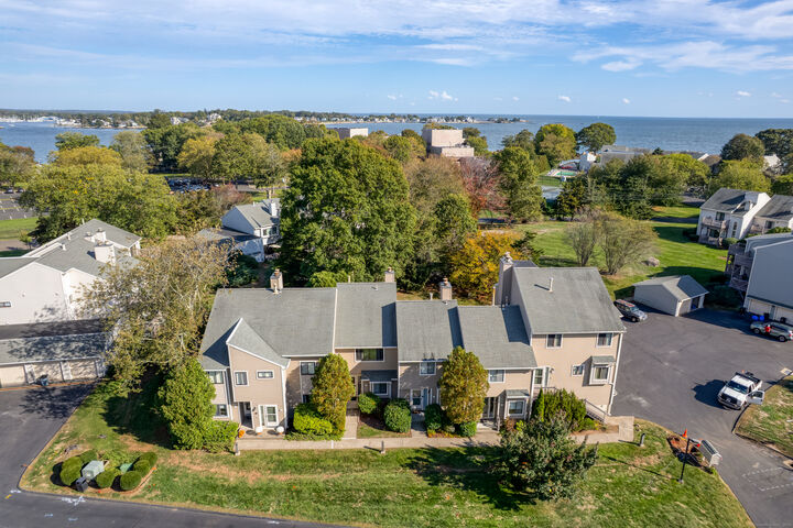 Property Photo: 74 Turtle Bay Drive 74 CT 06405