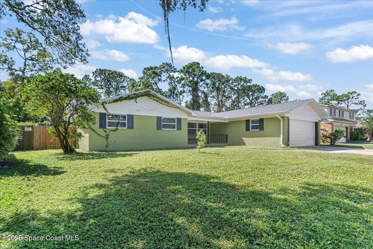 Property Photo:  4317 Lantern Drive  FL 32796 