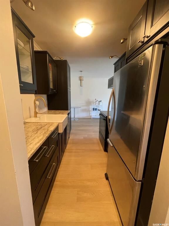 Property Photo: 929 Northumberland Avenue 203 SK S7L 3W8