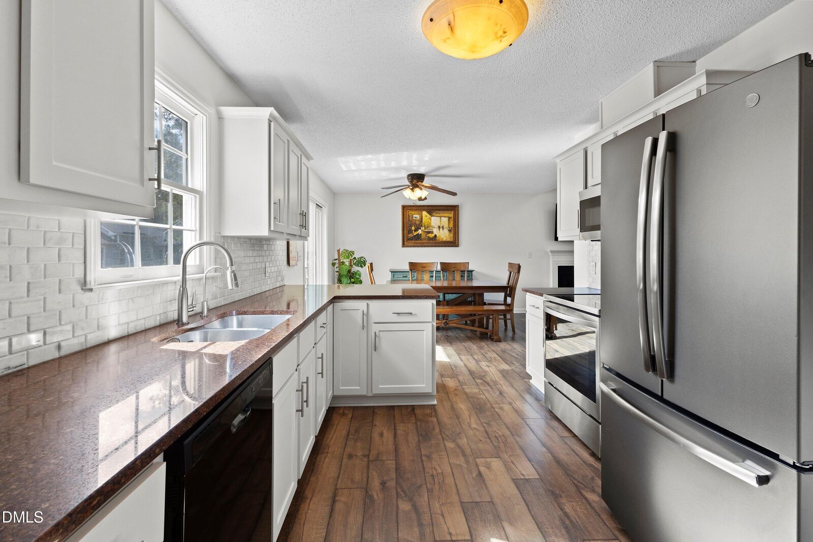 Property Photo:  130 Parkhaven Lane  NC 27529 