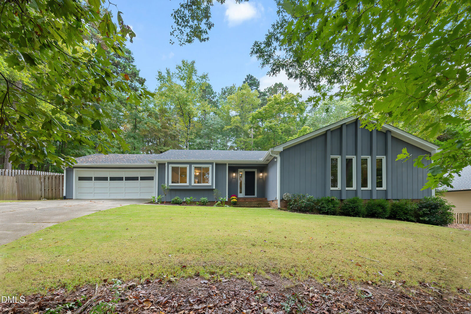 Property Photo: 2205 Yorkgate Drive NC 27612