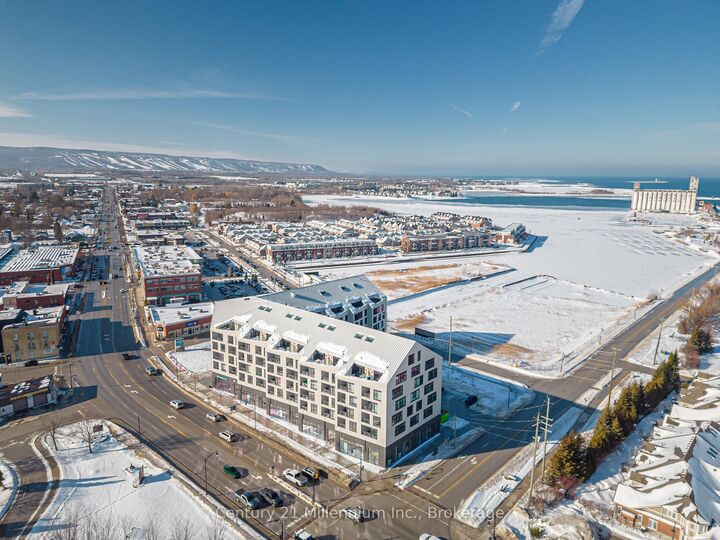 Property Photo:  31 Huron Street 223  ON L9Y 5T7 