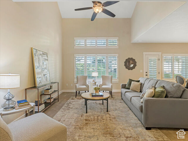 Property Photo: 9017 S Heights Dr E UT 84094