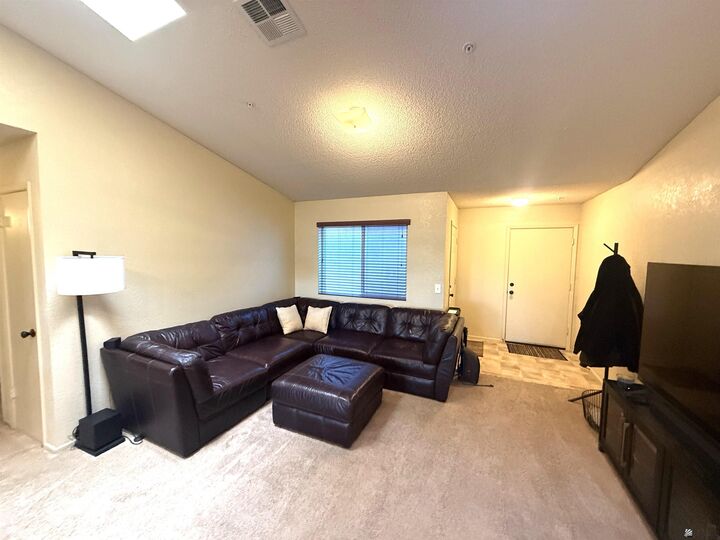Property Photo: 9108 E 30 Ln AZ 85365