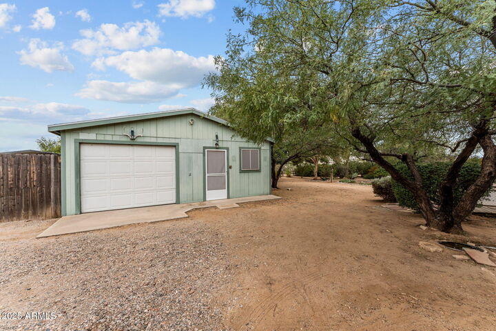 Property Photo:  23117 W Staghorn Lane  AZ 85332