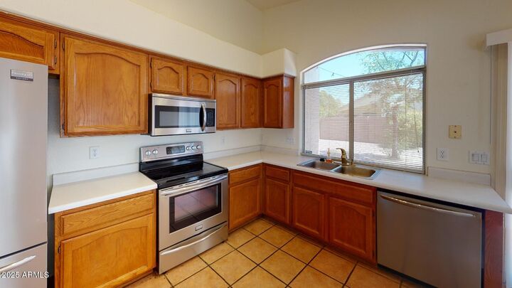 Property Photo:  483 W Encinas Street  AZ 85233 