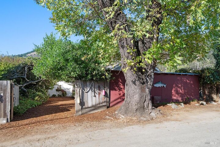 Property Photo: 40 42 Arenal Avenue CA 94970
