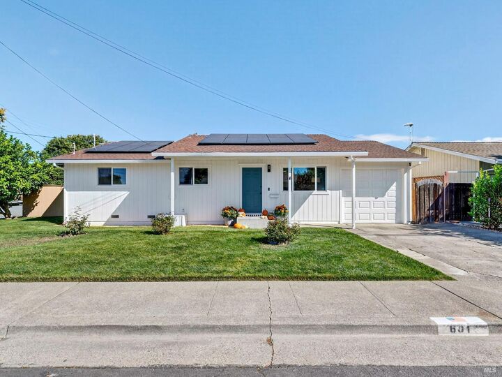 601 Reynolds Drive  Petaluma CA 94954 photo