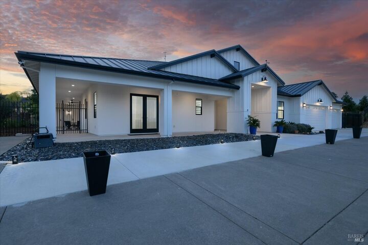 Property Photo: 7931 Linda Vista Road CA 95688