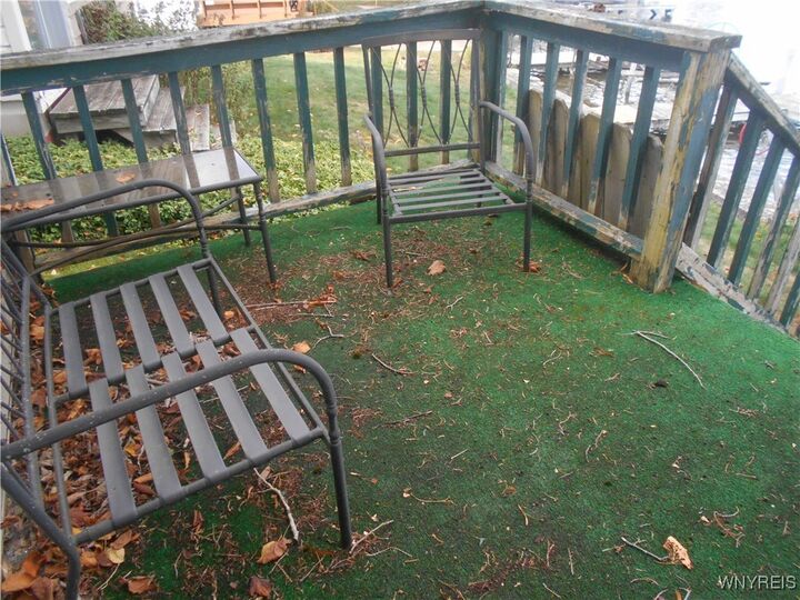 Property Photo: 242 Broad Bay Circle NY 14101