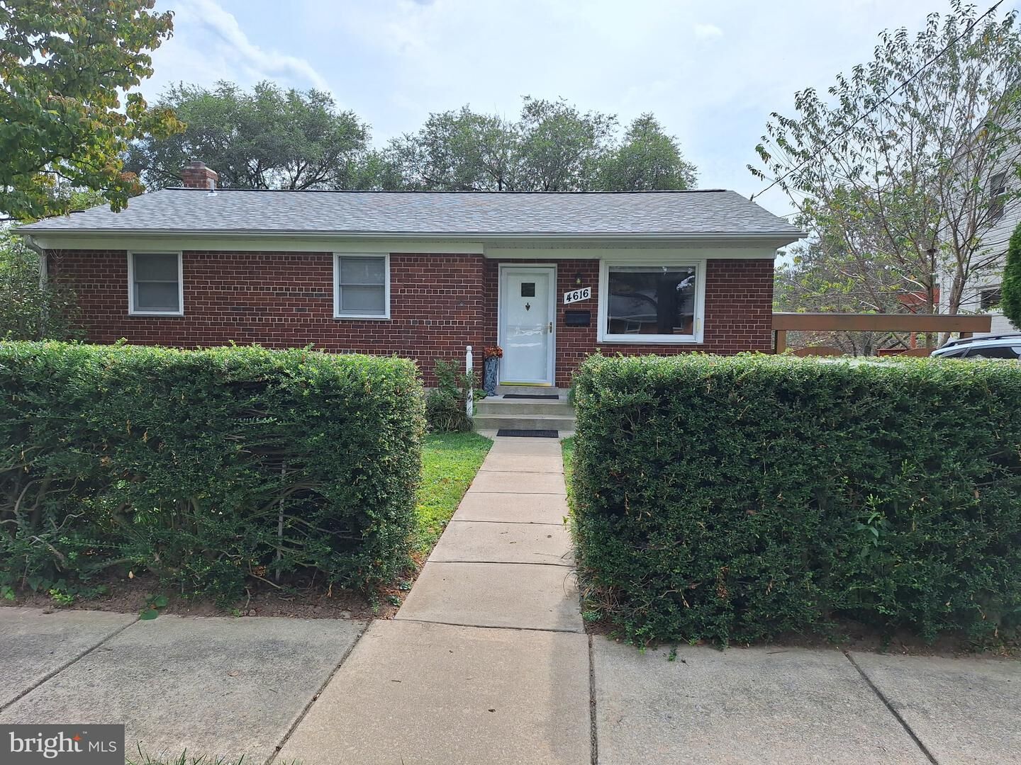 Property Photo: 4616 Creek Shore Drive MD 20852