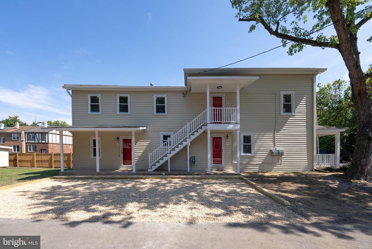 Property Photo: 300 E Alexandria Avenue 3 VA 22301