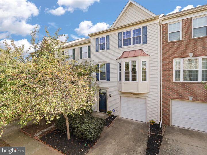 Property Photo: 18788 Trident Square VA 20176