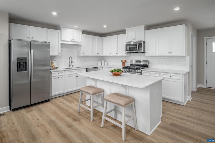 Property Photo: 5156 Lazy Branch Ln VA 22947