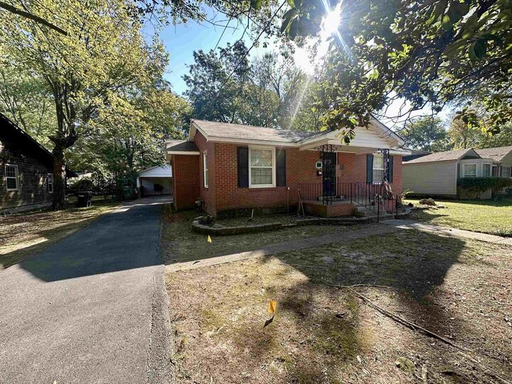 Property Photo: 1130 Vine Street AR 72401