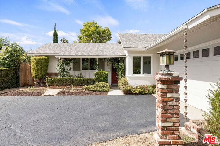 Property Photo: 7749 Nita Ave CA 91304