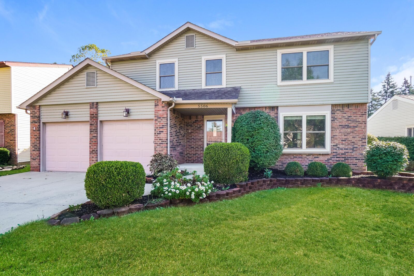 Property Photo: 5506 Shannon Heights Boulevard OH 43016