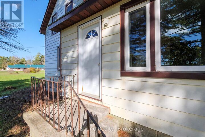 Property Photo:  19733 Hwy 6 Highway  ON N1M 2W3