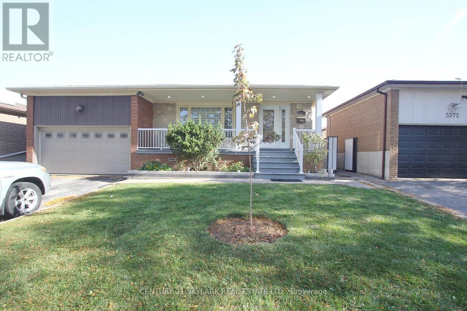 Property Photo: 3376 Twilight Road ON L4T 1Z9