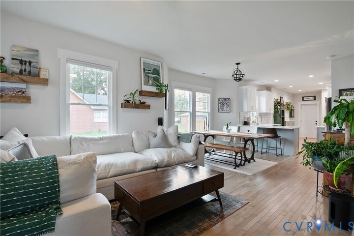 Property Photo: 5400 Bloomingdale Avenue VA 23228