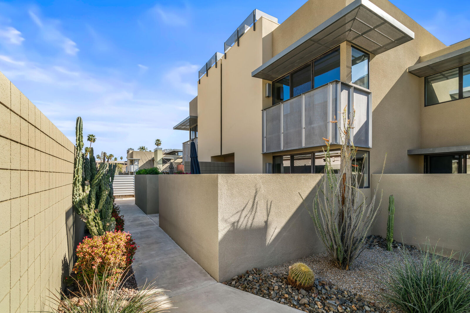 Property Photo: 671 E Arenas Road CA 92262
