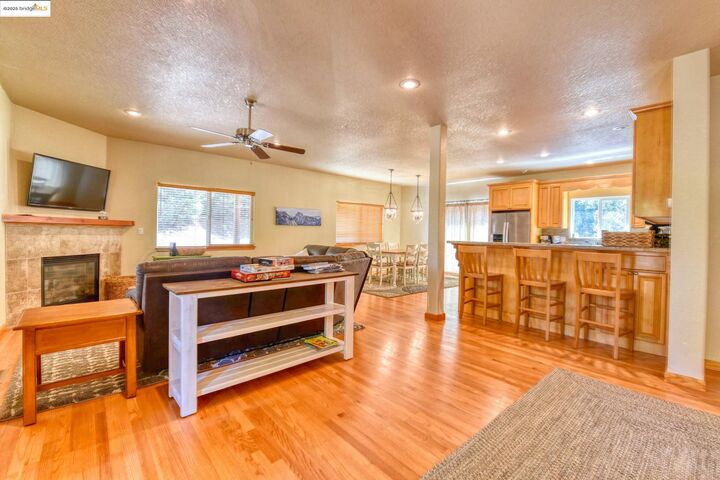 Property Photo: 12295 Sunnyside CA 95321