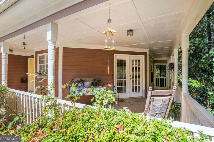 Property Photo:  45 Saratoga Way  GA 30016