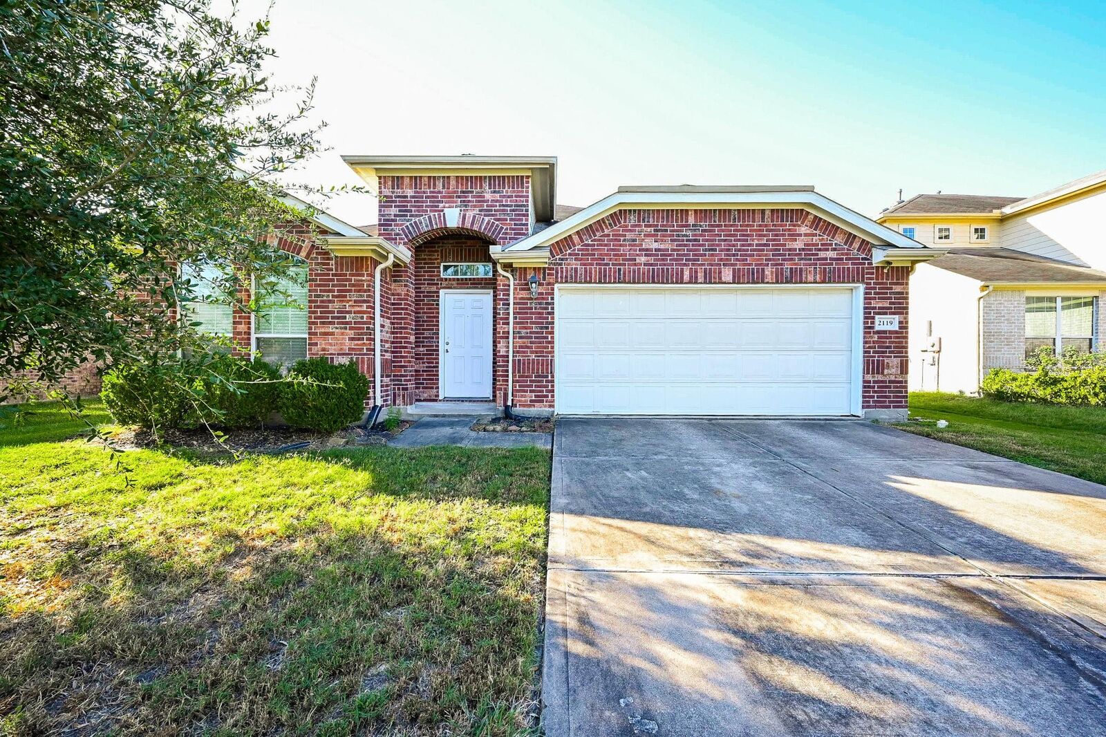 Property Photo:  2119 Mateo Park Drive  TX 77047 