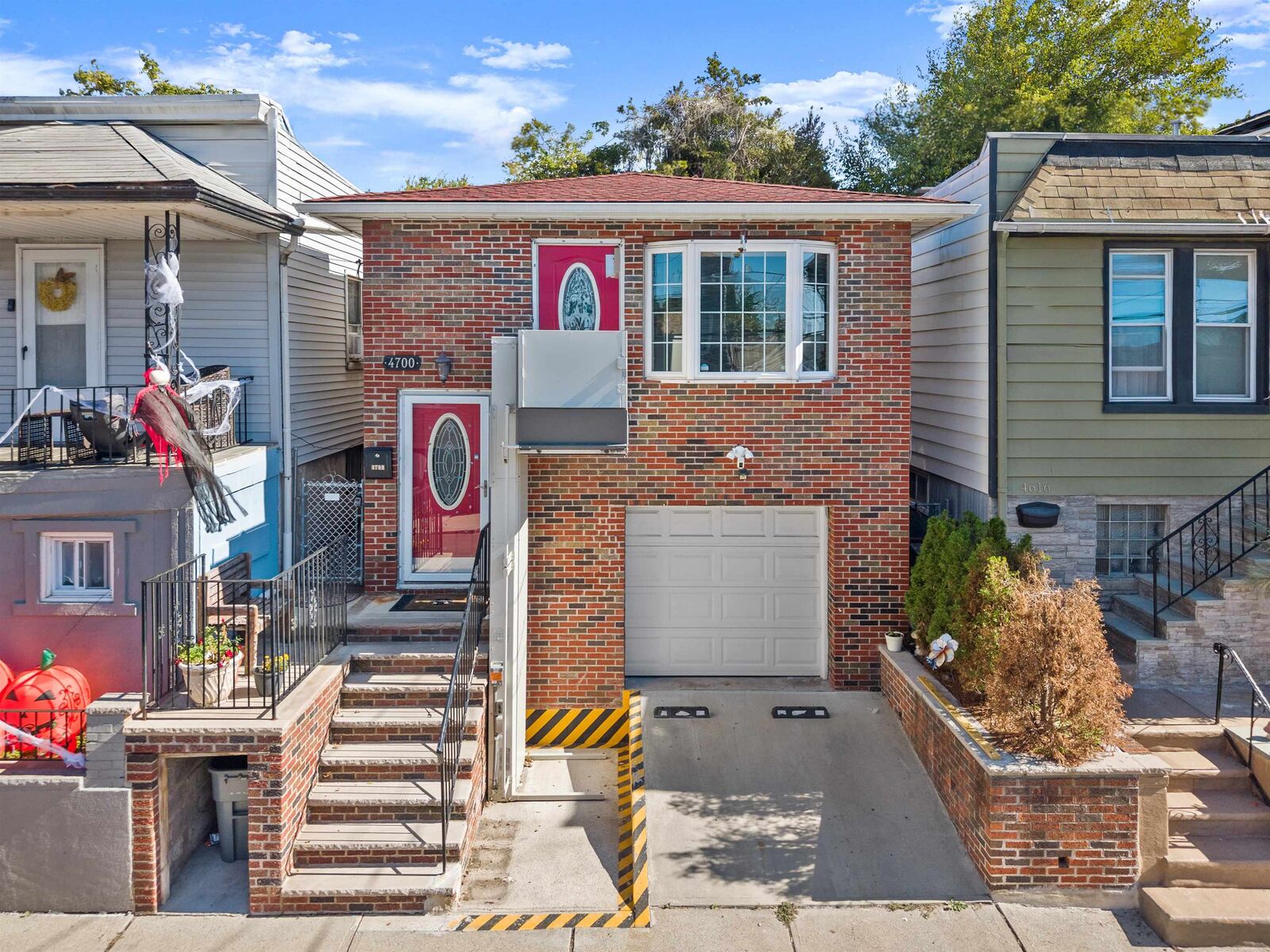 Property Photo:  4700 Meadowview Ave  NJ 07047