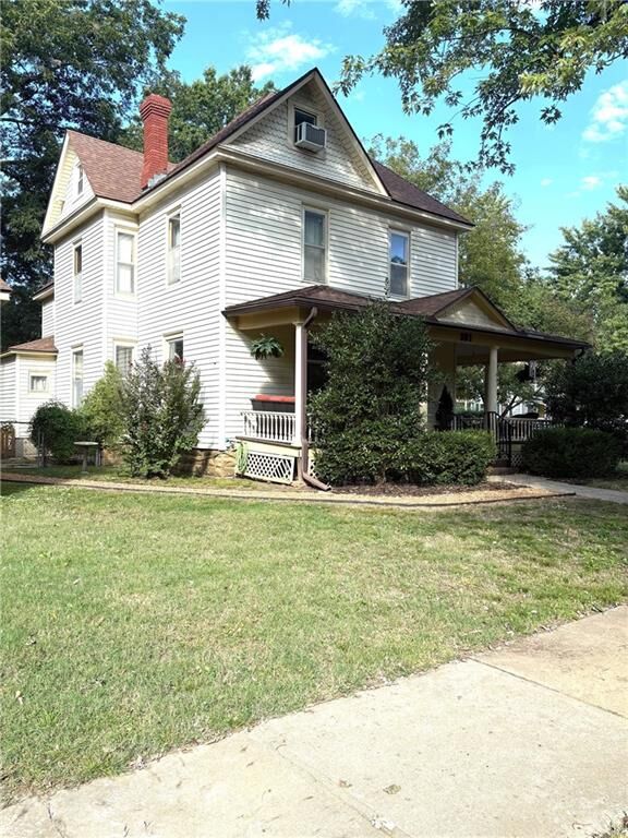 Property Photo: 301-305 S 2nd Street KS 67301