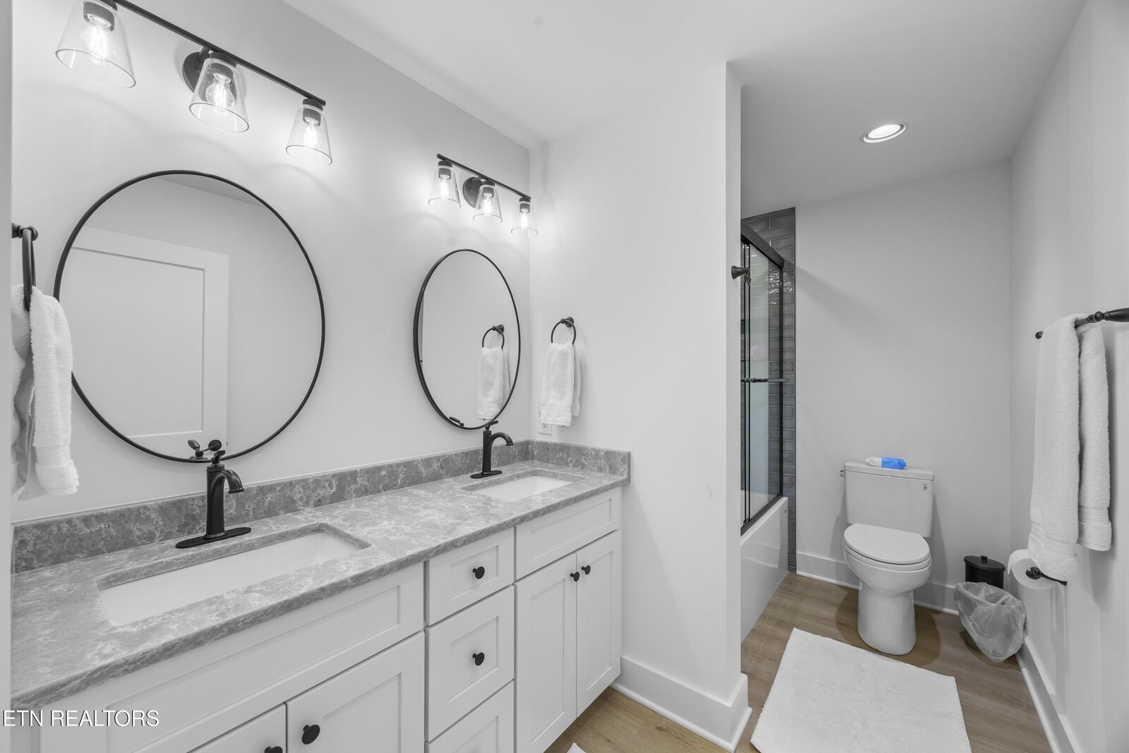 Property Photo: 373 Ironwood Lane TN 37774