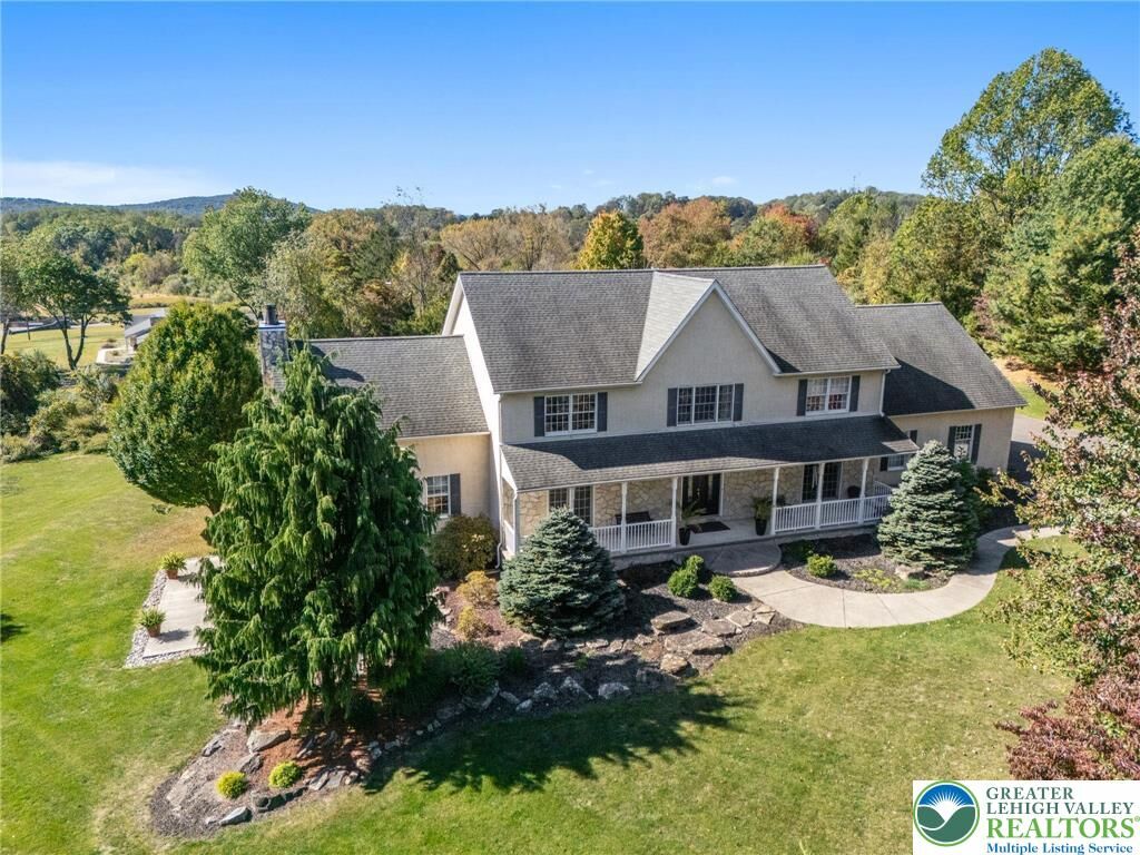 Property Photo: 2690 Greens Drive PA 18055