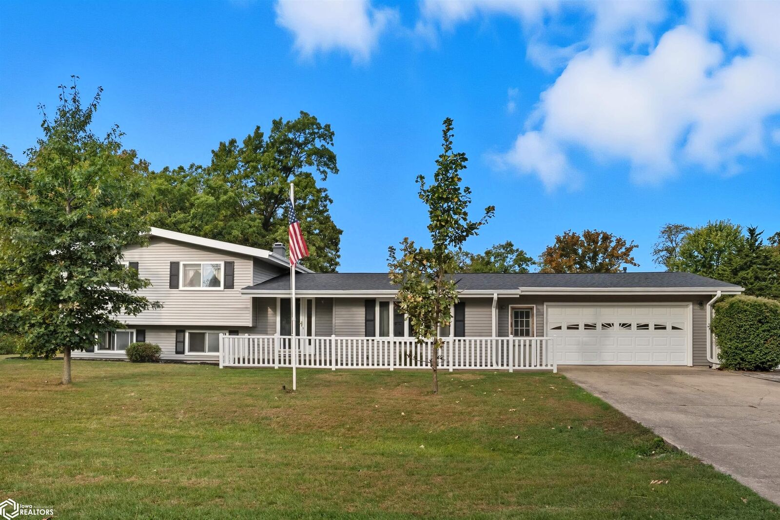 Property Photo:  11043 146th Avenue  IA 52655