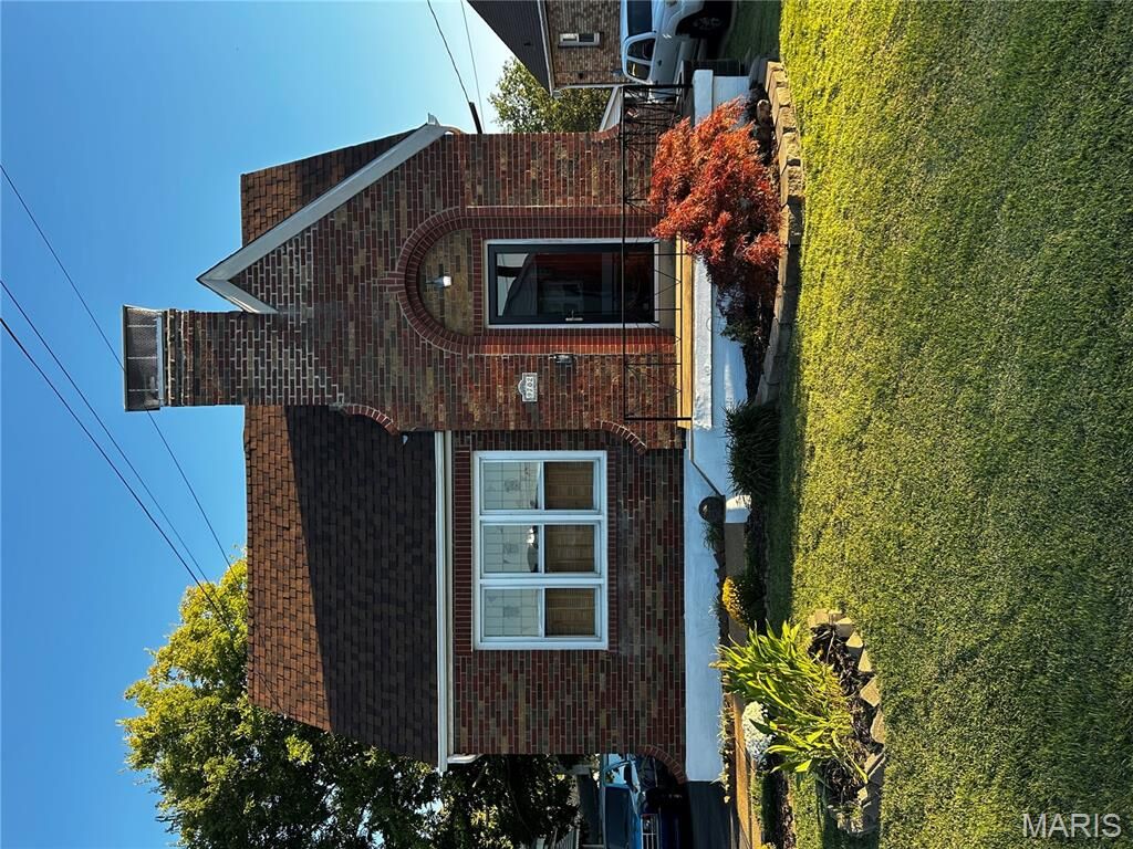 Property Photo:  9702 Sterling Place  MO 63123 