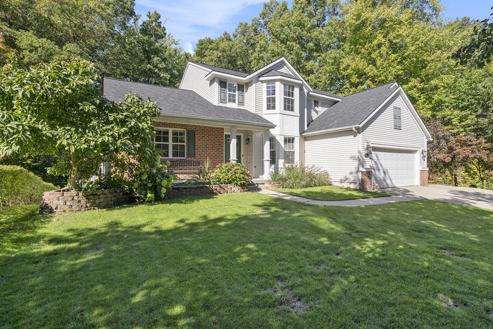 Property Photo: 18619 Woodduck Drive MI 49456