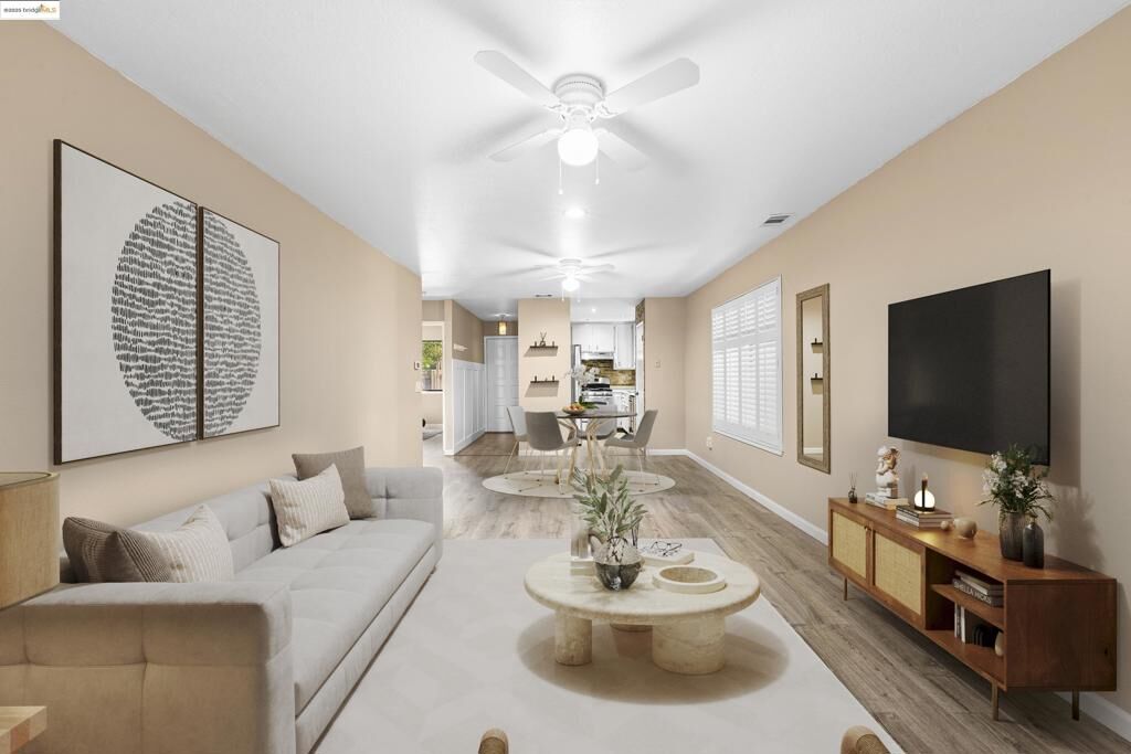Property Photo: 337 Westmont Place CA 95401