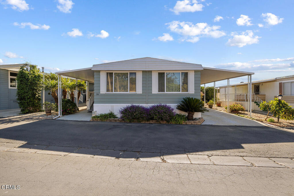 Property Photo:  24 Debussy Lane 24  CA 93003 