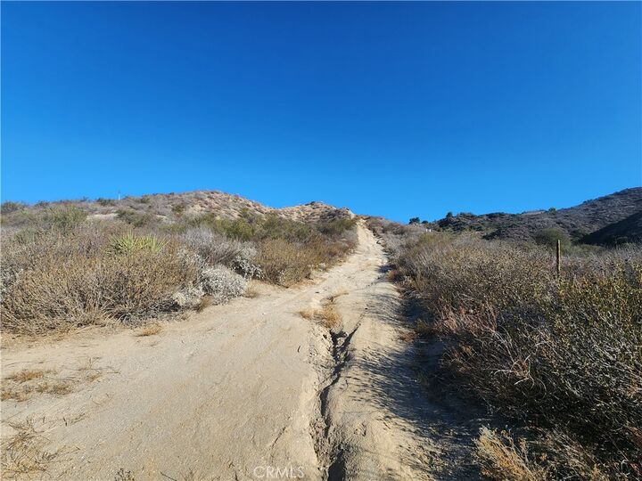 Property Photo: 35 Calle Las Lomas CA 92592