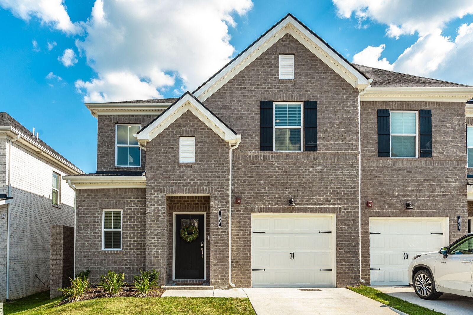 Property Photo: 204 Douglas Bend Rd 1601 TN 37066