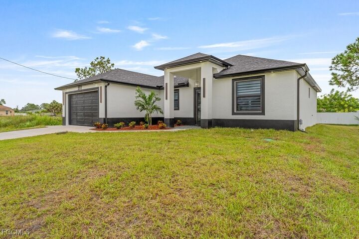 Property Photo: 3311 42nd Street SW FL 33976