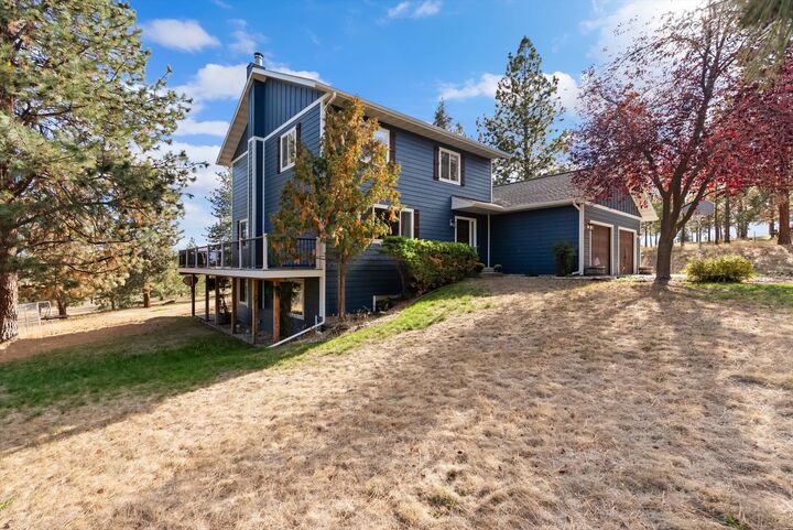 Property Photo: 1254 Palisades Place MT 59875