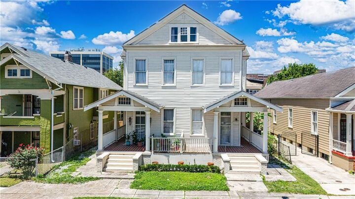 Property Photo:  2716 20 Milan Street  LA 70115