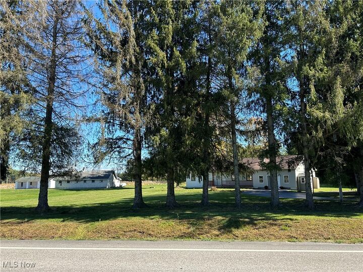 Property Photo: 7126 State Route 534 OH 44491