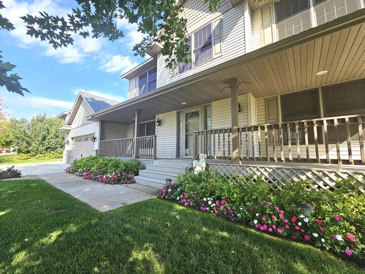 Property Photo:  3032 Kagen Avenue NE  MN 55376 
